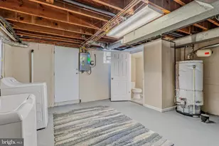 586 Lucia Ave, Baltimore, MD 21229 - Photo 28