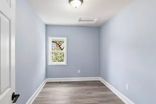 10 Rosedale St, Baltimore, MD 21229 - Photo 12