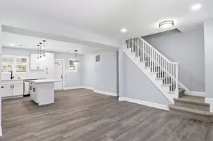 10 Rosedale St, Baltimore, MD 21229 - Photo 4