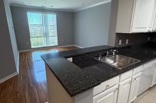 23 Pierside Dr, Baltimore, MD 21230 - Photo 4