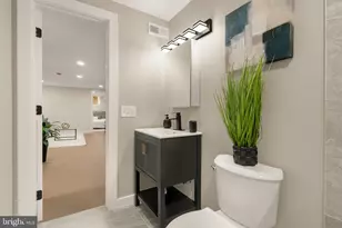 3122 E Baltimore St, Baltimore, MD 21224 - Photo 38