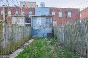 2741 Bookert Dr, Baltimore, MD 21225 - Photo 10