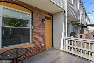 621 E 36th St, Baltimore, MD 21218 - Photo 28