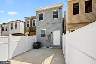 516 E 27th St, Baltimore, MD 21218 - Photo 2