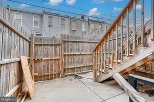404 N Robinson St, Baltimore, MD 21224 - Photo 26