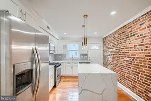 404 N Robinson St, Baltimore, MD 21224 - Photo 8