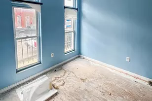 721 Appleton St, Baltimore, MD 21217 - Photo 2