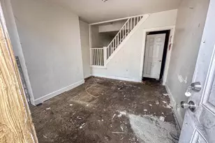 2114 Vine St, Baltimore, MD 21223 - Photo 2
