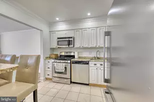 200 Cross Keys Rd, Baltimore, MD 21210 - Photo 8