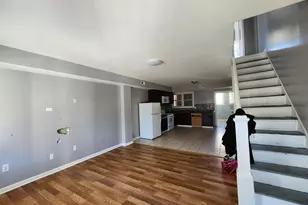 1105 Bonaparte Ave, Baltimore, MD 21218 - Photo 4