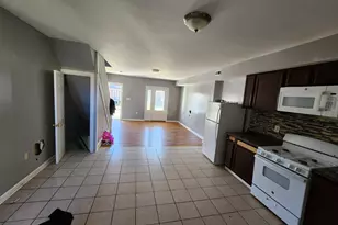 1105 Bonaparte Ave, Baltimore, MD 21218 - Photo 8