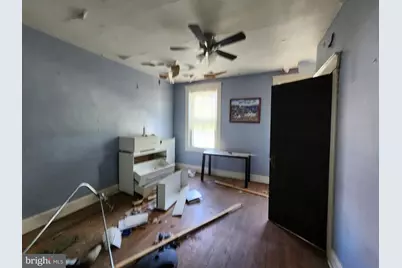 2623 Cecil Avenue, Baltimore, MD 21218 - Photo 8