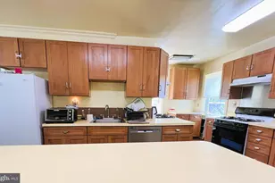 3817 Menlo Dr, Baltimore, MD 21215 - Photo 10