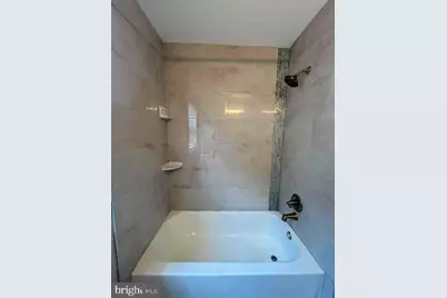 1646 Wadsworth Way, Baltimore, MD 21239 - Photo 12