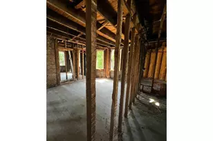 500 E 42nd St, Baltimore, MD 21218 - Photo 8