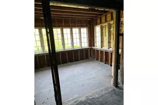 500 E 42nd St, Baltimore, MD 21218 - Photo 18