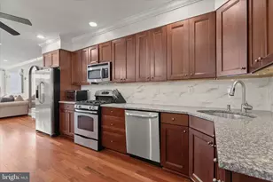 1824 S Charles St, Baltimore, MD 21230 - Photo 12