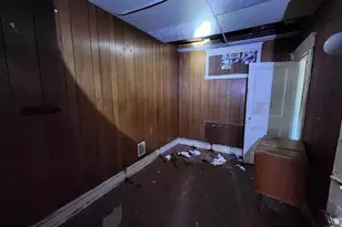 1902 E 28th St, Baltimore, MD 21218 - Photo 20