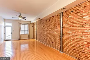 814 S Clinton Street S, Baltimore, MD 21224 - Photo 16