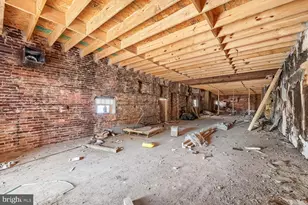 2044 Walbrook Ave, Baltimore, MD 21217 - Photo 8