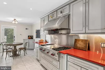 124 W Montgomery Street, Baltimore, MD 21230 - Photo 16