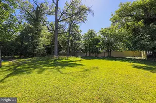 3305 Bancroft Rd, Baltimore, MD 21215 - Photo 16