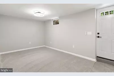 2303 Lyndhurst Avenue, Baltimore, MD 21216 - Photo 18