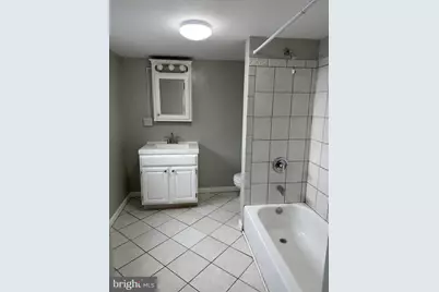 227 S Durham Street S, Baltimore, MD 21231 - Photo 14