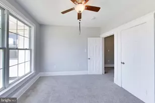 2702 Oakley Ave, Baltimore, MD 21215 - Photo 18