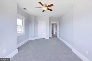 2702 Oakley Ave, Baltimore, MD 21215 - Photo 16
