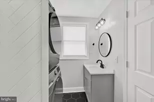 2 W Barney St, Baltimore, MD 21230 - Photo 12