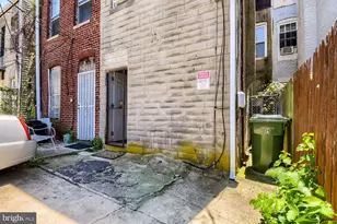 416 E 25th St, Baltimore, MD 21218 - Photo 22