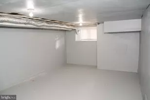 2630 E Monument St, Baltimore, MD 21205 - Photo 30