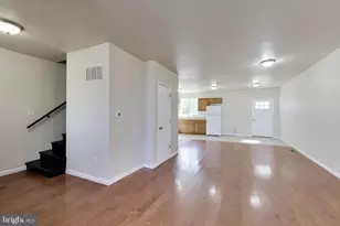 3649 Cottage Ave, Baltimore, MD 21215 - Photo 8