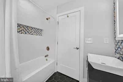 1821 Bank Street, Baltimore, MD 21231 - Photo 24