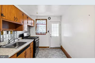 1805 Crestview Road, Baltimore, MD 21239 - Photo 16