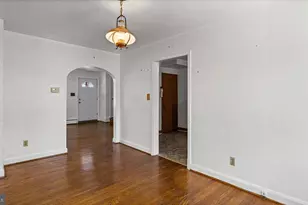 1805 Crestview Rd, Baltimore, MD 21239 - Photo 8