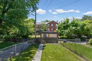 1805 Crestview Rd, Baltimore, MD 21239 - Photo 34