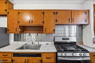 1805 Crestview Rd, Baltimore, MD 21239 - Photo 12