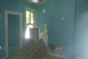 2036 N Fulton Ave, Baltimore, MD 21217 - Photo 8