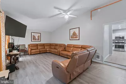 3211 Batavia Avenue, Baltimore, MD 21214 - Photo 6