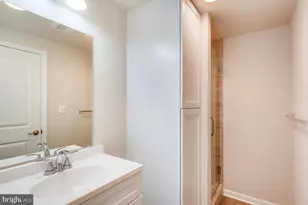 2217 Fleet St, Baltimore, MD 21231 - Photo 8