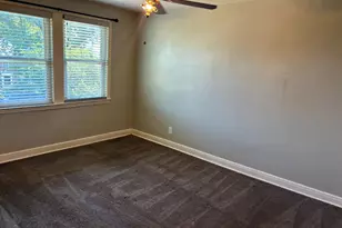 908 Wildwood, Baltimore, MD 21229 - Photo 12