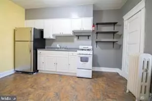 101 E 33rd St, Baltimore, MD 21218 - Photo 6