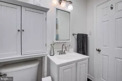 3574 Benzinger, Baltimore, MD 21229 - Photo 18