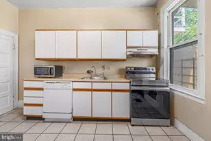 2503 Guilford Ave, Baltimore, MD 21218 - Photo 16