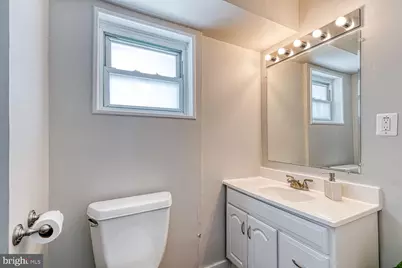 106 S Castle Street, Baltimore, MD 21231 - Photo 24