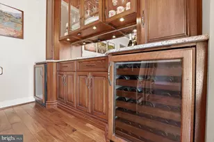 921 Valencia Ct, Baltimore, MD 21230 - Photo 10