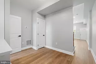 1410 E Lanvale St, Baltimore, MD 21213 - Photo 8
