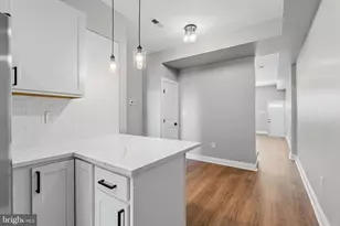 1410 E Lanvale St, Baltimore, MD 21213 - Photo 10